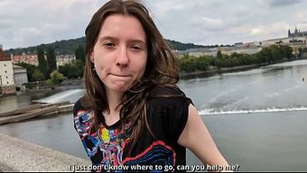 Смотри, Как Я Трахаю Лицо Польской Студентке И Кончаю На Тело