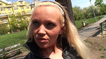 Черноволос...