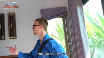 Блондиночк...