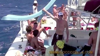 Дэймон Хед...